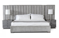 Modrest Buckley Modern Grey & Black Stainless Steel Bed w/ Nightstands