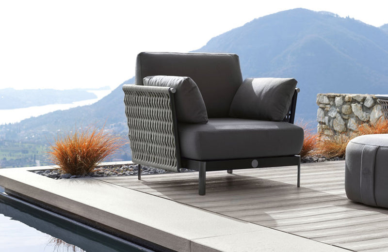 Oasi Outdoor occasional chair