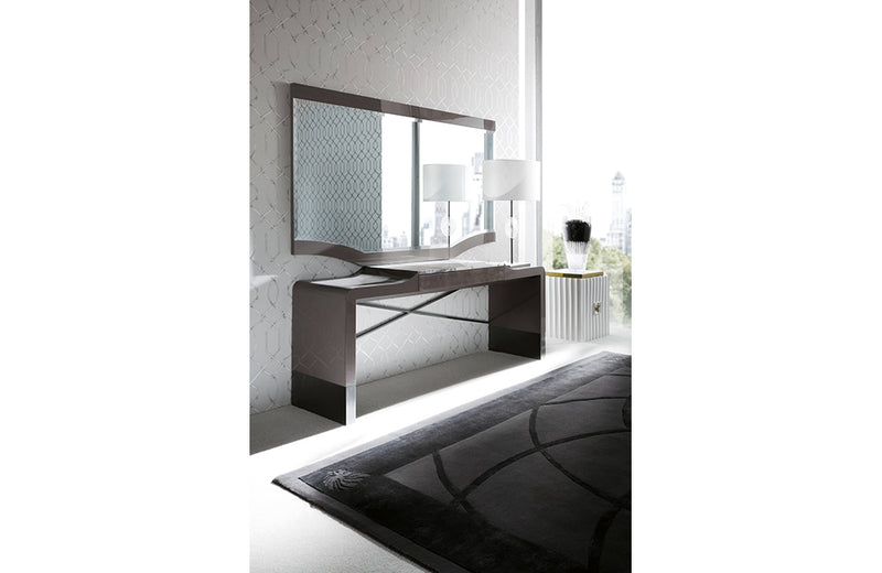 Vision Living Console