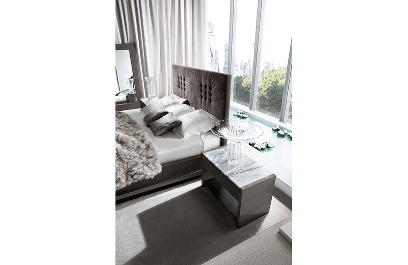 Vision Upholstered bed