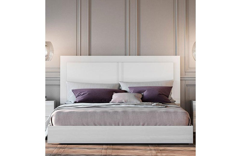 Nicla Italian Modern White Bed
