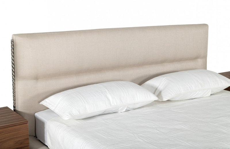 Modrest Bergeron Contemporary Cream Woven Fabric Bed