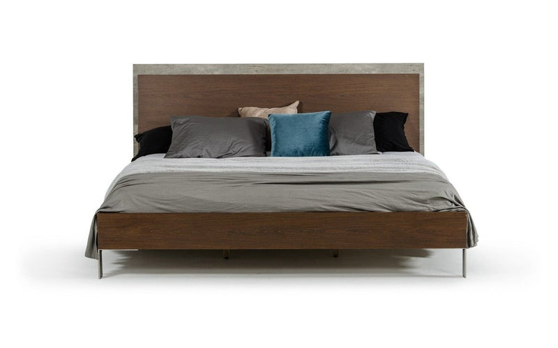 Conner Modern Bed Brown | Paramus Mega Furniture