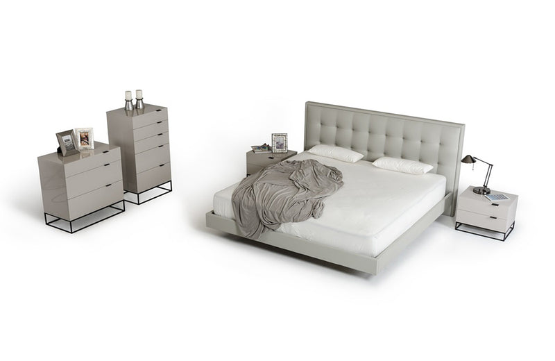 Modrest Hera Modern Grey Leatherette Bed